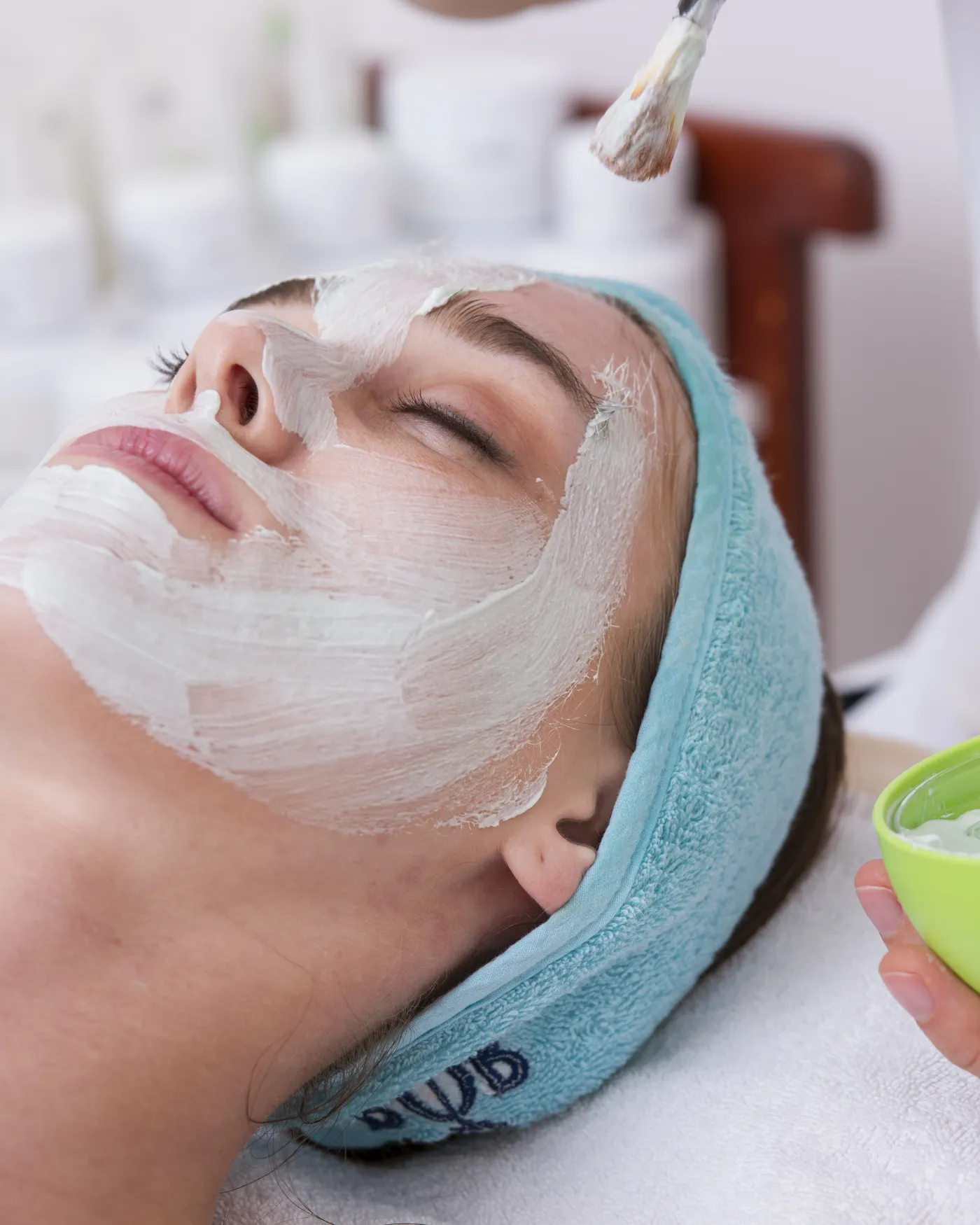 Bleach & De-tan at home in Chandigarh